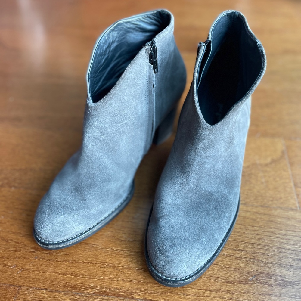 Chic Suede Booties - Picture 10 of 10